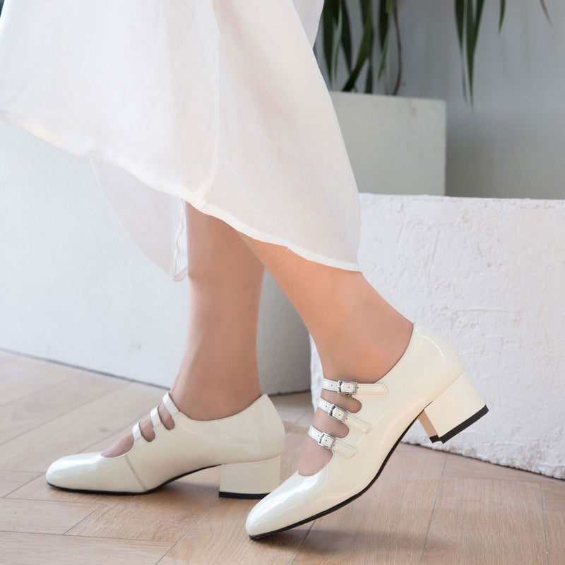 Classic Buckle Strap Patent Leather Block Heel Mary Jane Pumps - White