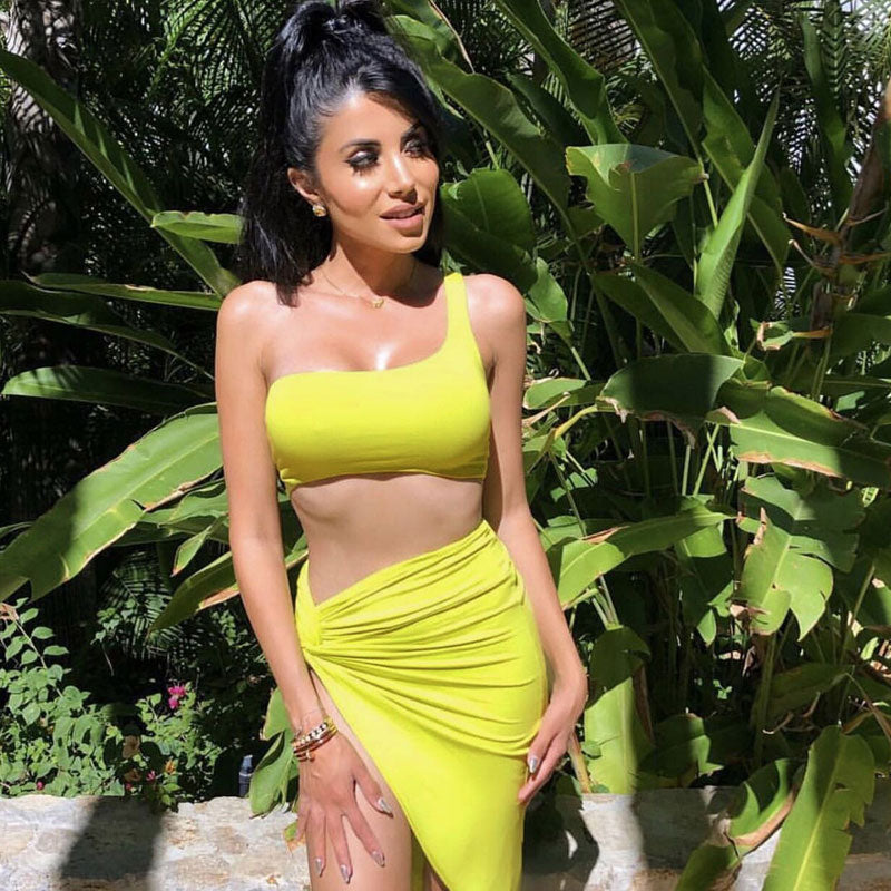 Sexy Cropped One Shoulder High Slit Skirt Matching Set - Yellow