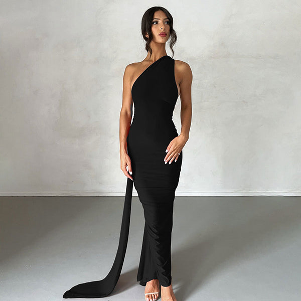 Sexy Solid Color One Shoulder Ruched Backless Evening Maxi Dress - Black