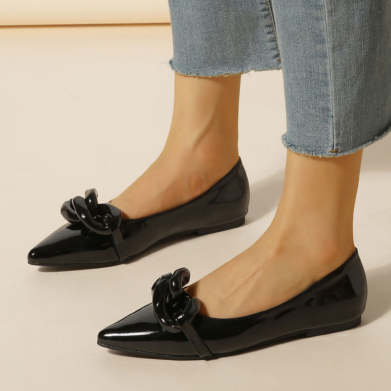 Vibrant Patent Leather Chain Trim Pointed Toe Ballet Flats - Black